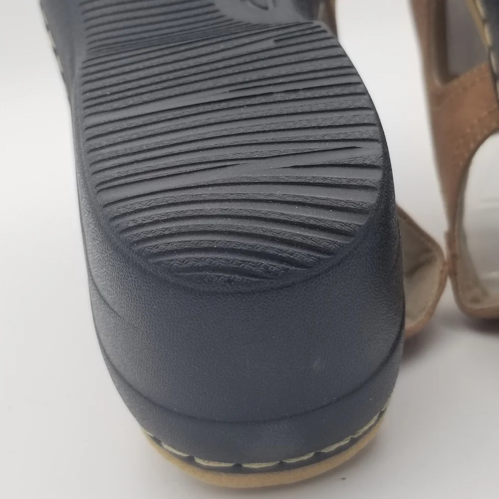 Clarks Brown Nubuck Slingback Wedge Sandal - Picture 12 of 14